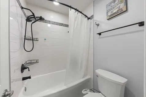 1748 Bucknell Court Naperville IL 60565