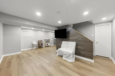1748 Bucknell Court Naperville IL 60565