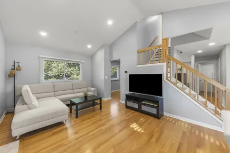 1748 Bucknell Court Naperville IL 60565