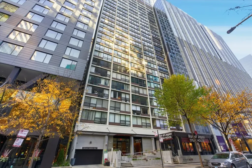 230 East Ontario Street Chicago IL 60611