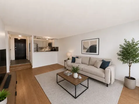 230 East Ontario Street Chicago IL 60611