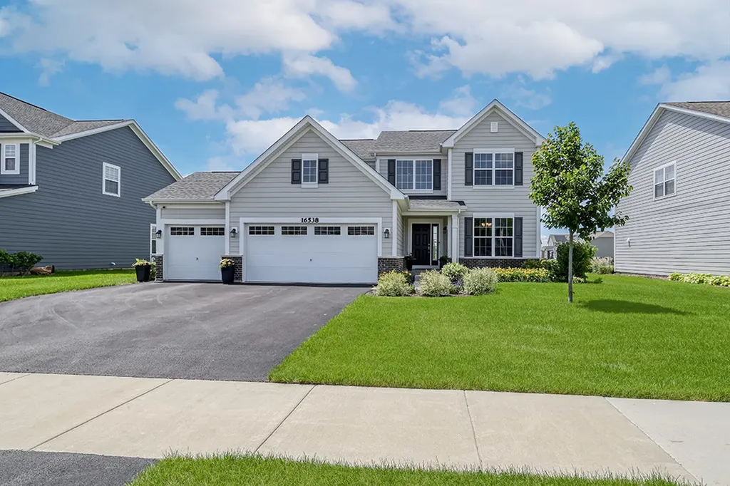 16538 South Sun Meadow Drive Lockport IL 60441