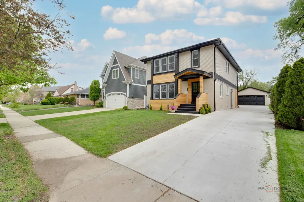 607 South Cedar Avenue Elmhurst IL 60126