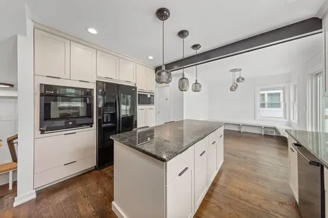 607 South Cedar Avenue Elmhurst IL 60126
