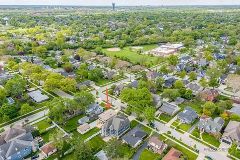 607 South Cedar Avenue Elmhurst IL 60126