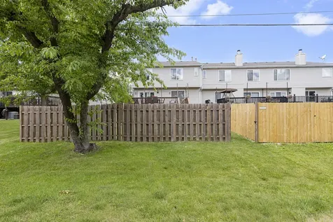 1273 Karyn Lane Grayslake IL 60030