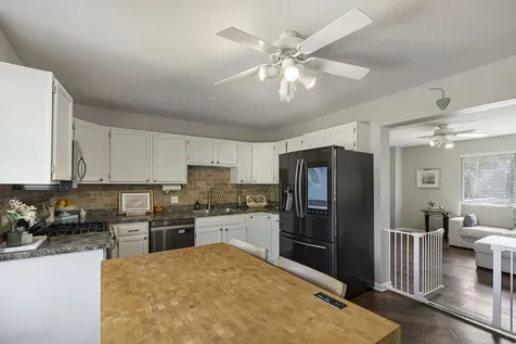 1273 Karyn Lane Grayslake IL 60030