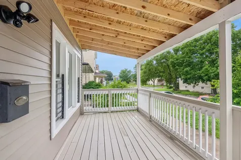 311 East 120th Place Chicago IL 60628