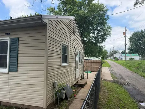 1122 North 17th Street Quincy IL 62301