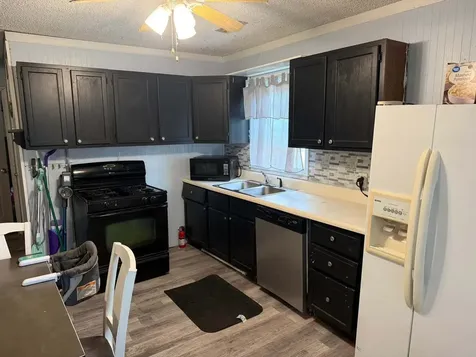 1122 North 17th Street Quincy IL 62301