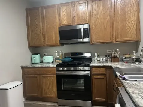 2889 Falling Waters Drive Lindenhurst IL 60046
