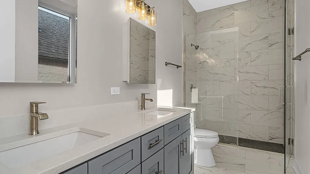 1815 West 19th Street Chicago IL 60608