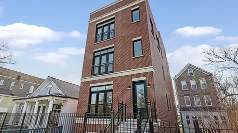 1815 West 19th Street Chicago IL 60608