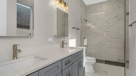 1815 West 19th Street Chicago IL 60608