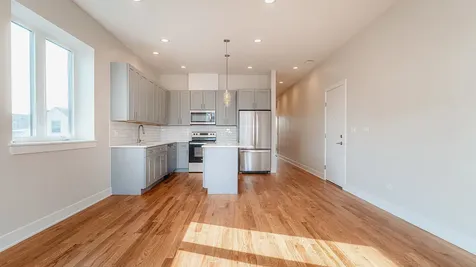 1815 West 19th Street Chicago IL 60608