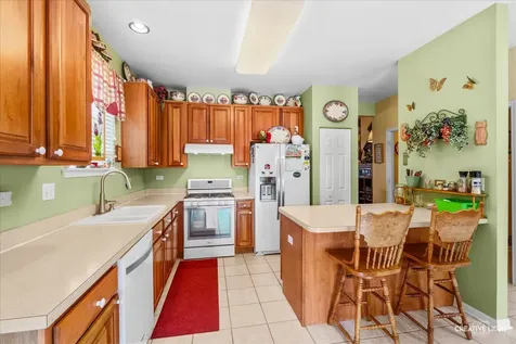 2516 Concord Court Montgomery IL 60538