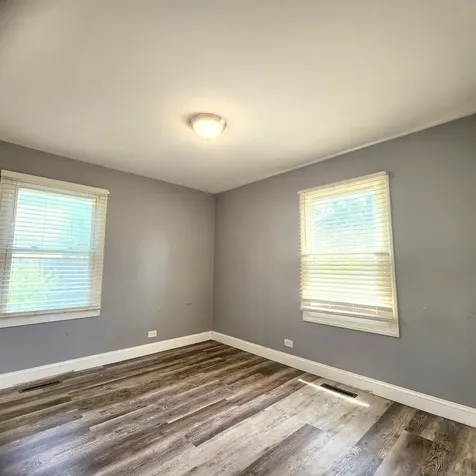 512 Cherry Circle Glenview IL 60025