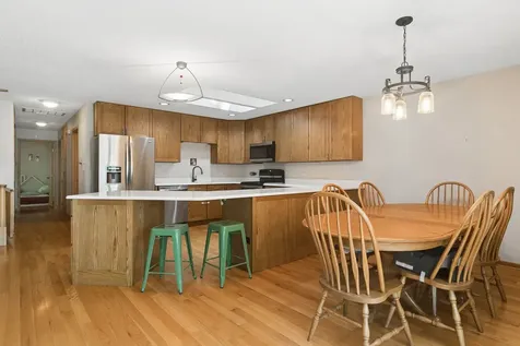 26736 North Circle Drive Mundelein IL 60060