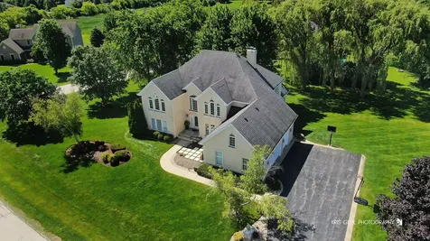 23475 West Newhaven Drive Hawthorn Woods IL 60047