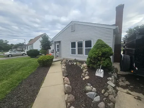 2135 Elm Avenue Hanover Park IL 60133