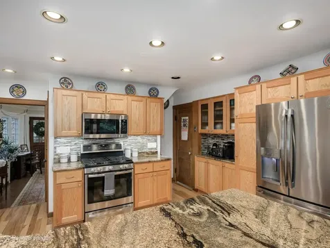 2500 West Farwell Avenue Chicago IL 60645