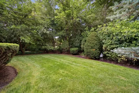 5530 Greenwood Street Morton Grove IL 60053