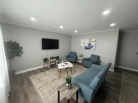 362 Marion Court Wheeling IL 60090