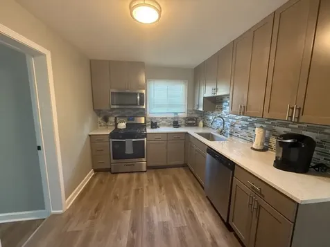 362 Marion Court Wheeling IL 60090