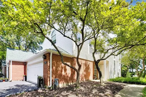 107 Welwyn Street Lake Bluff IL 60044