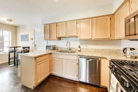 107 Welwyn Street Lake Bluff IL 60044