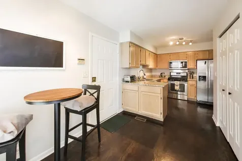 107 Welwyn Street Lake Bluff IL 60044