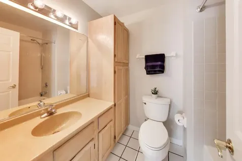 107 Welwyn Street Lake Bluff IL 60044