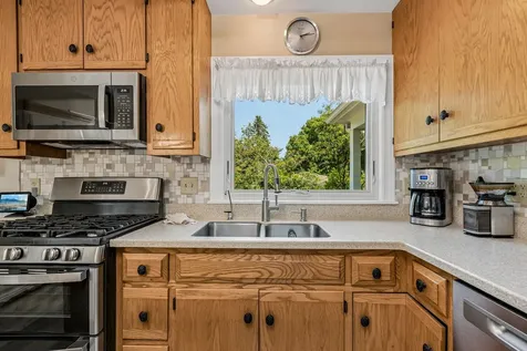 2071 Jericho Road Aurora IL 60506