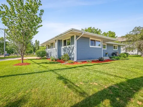7922 Elm Avenue Machesney Park IL 61115