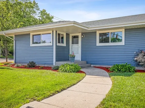 7922 Elm Avenue Machesney Park IL 61115