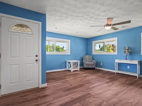 7922 Elm Avenue Machesney Park IL 61115