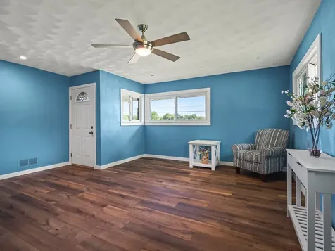 7922 Elm Avenue Machesney Park IL 61115