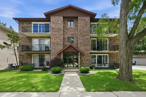 9535 South 54th Avenue Oak Lawn IL 60453
