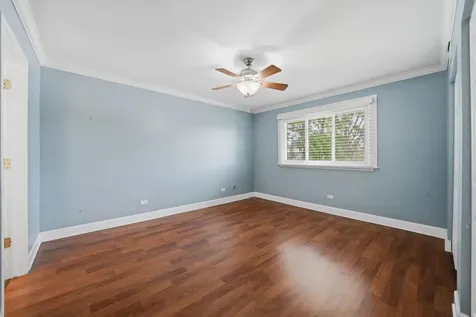 9535 South 54th Avenue Oak Lawn IL 60453