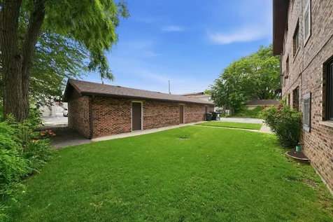 9535 South 54th Avenue Oak Lawn IL 60453