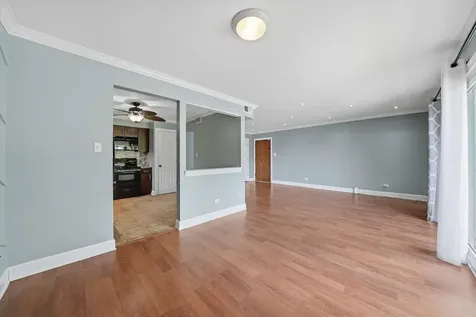 9535 South 54th Avenue Oak Lawn IL 60453