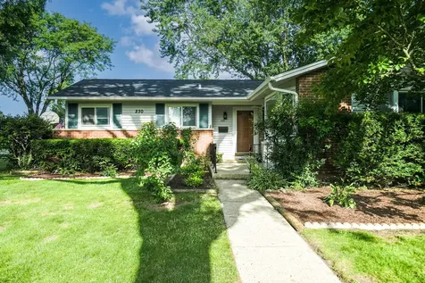 230 Fleetwood Lane Elk Grove Village IL 60007