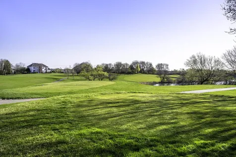 518 Yosemite Way Mundelein IL 60060