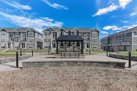 516 Yosemite Way Mundelein IL 60060