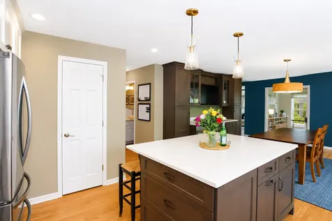 2198 Sutton Drive South Elgin IL 60177