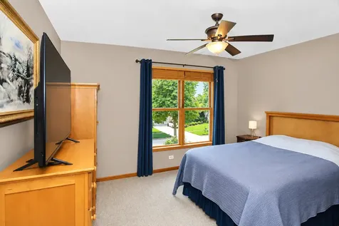 2198 Sutton Drive South Elgin IL 60177