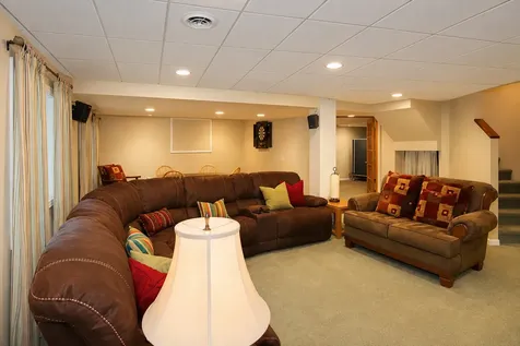 2198 Sutton Drive South Elgin IL 60177