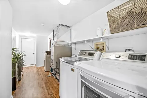 1394 Spencer Lane Batavia IL 60510