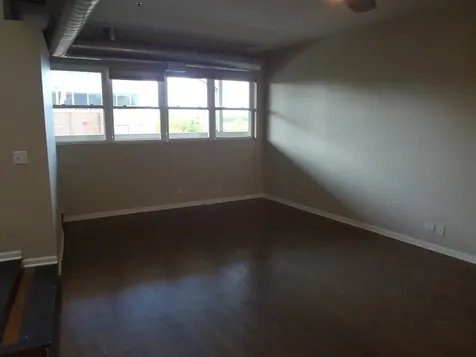 1834 Ridge Avenue Evanston IL 60201