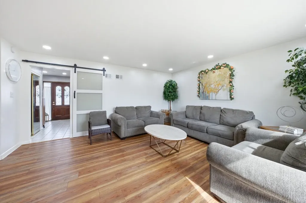 7545 Halesia Court Orland Park IL 60462